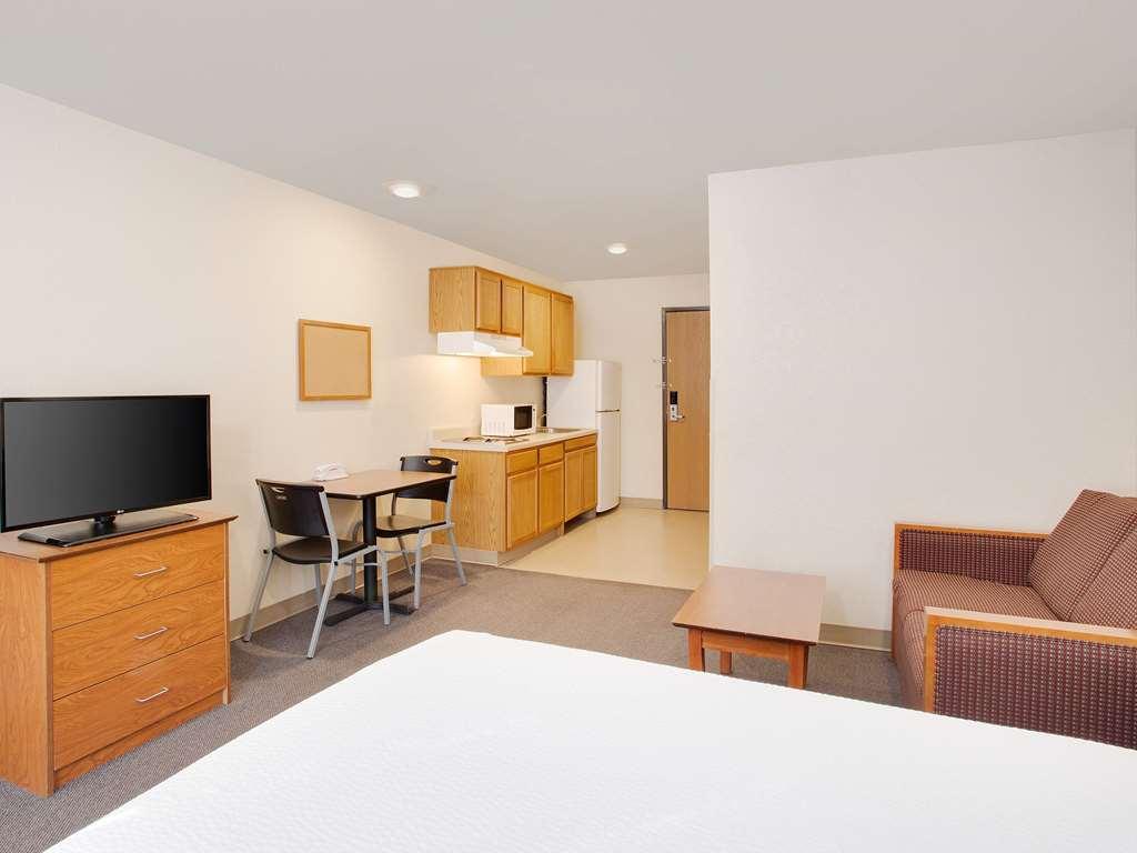 Extended Stay America Select Suites - Wichita - South Szoba fotó
